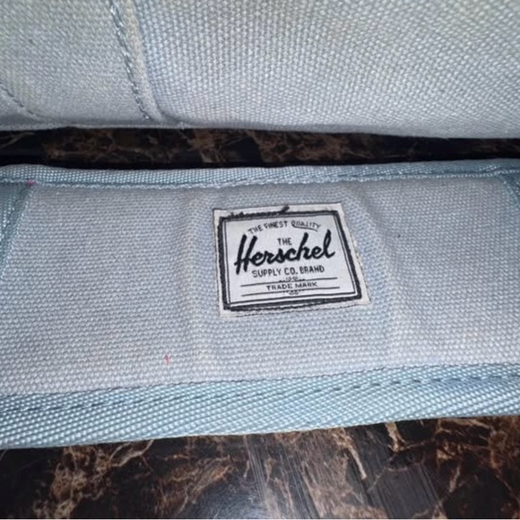 Herschel Supply Company Soft Gray Duffel Bag - Picture 5 of 6